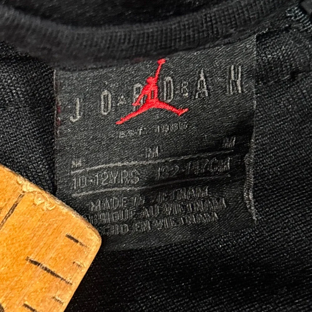 Jordan Track Jacket Boys Medium Black Jumpman Taped Sleeve Full Zip A291-023